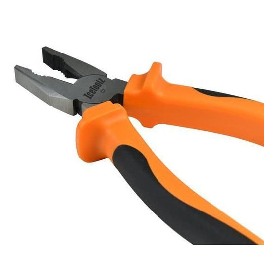 Ice Toolz 7" COMBINATION PLIER 20