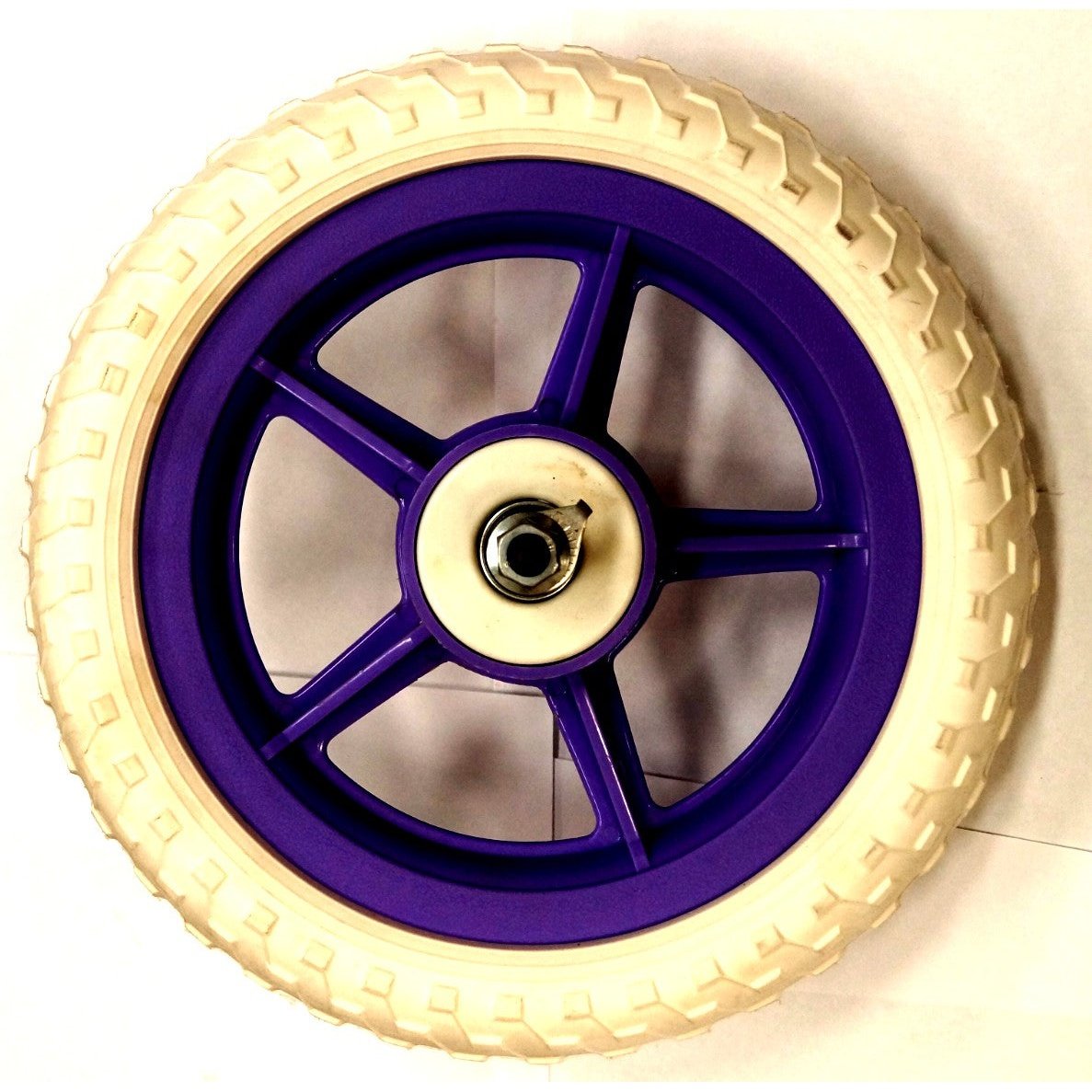 VeeRubber Scooter Wheel Mauve for Smooth Rides - White Tyre Included